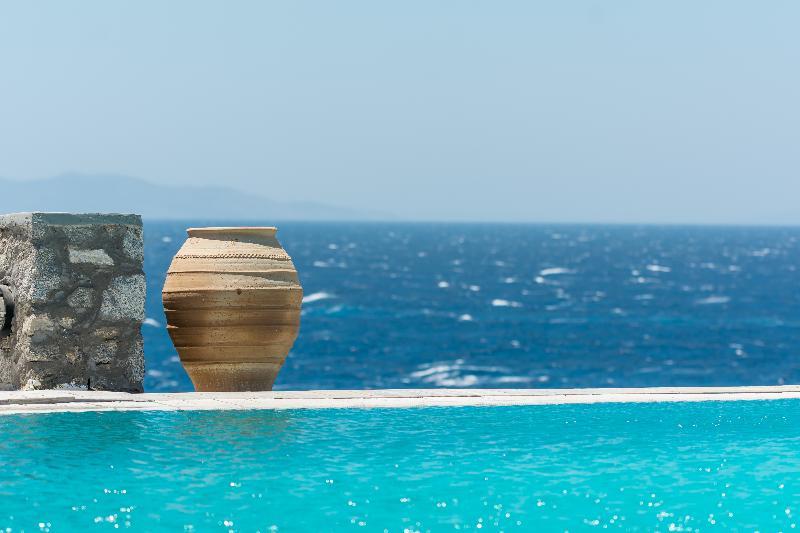 Capo Di Mykonos Resort Agios Ioannis Diakoftis ภายนอก รูปภาพ